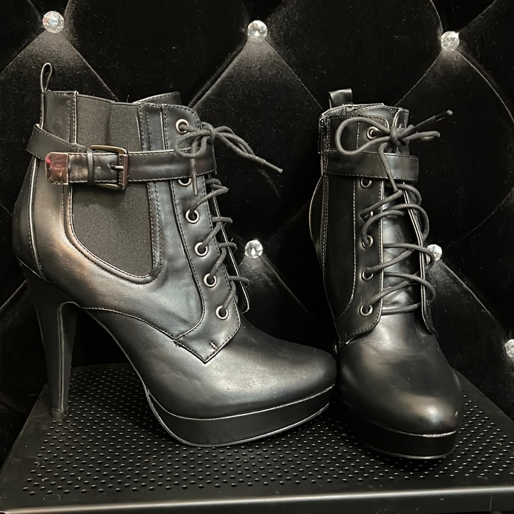 G by Guess Lace Up High Heel Booties. NWOT.